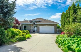 Executive White Rock 4 Bed Home